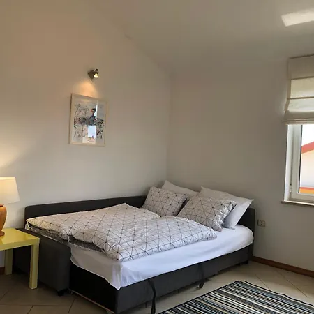 Apartment Alexandra 1